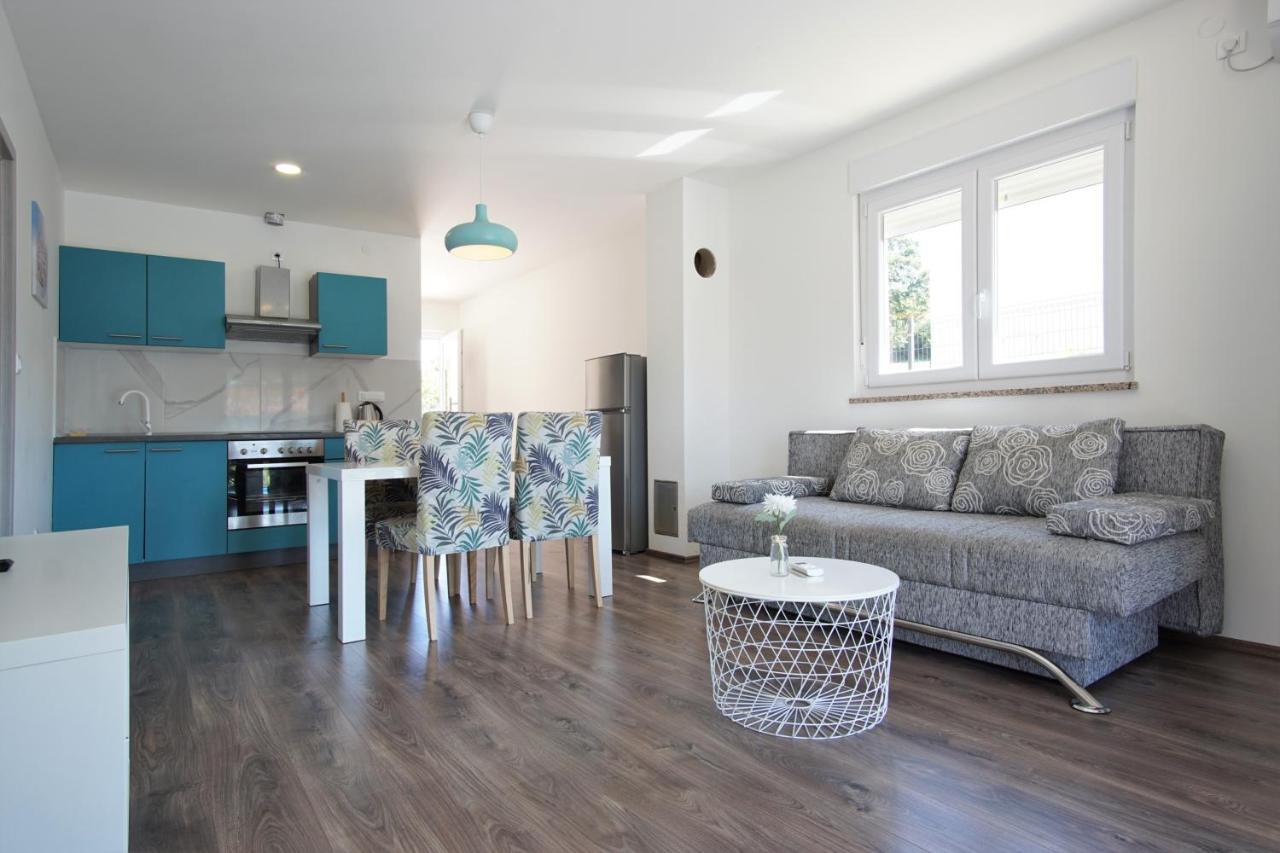 Family House Hana Kanfanar Εξωτερικό φωτογραφία